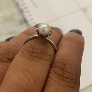 Pandora single pearl ring *retired design*